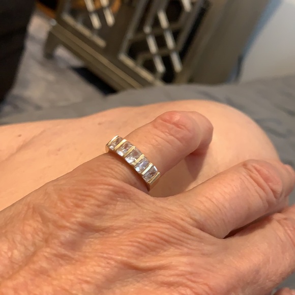 14 KT Gold weight 3.84 gr CZ - Picture 4 of 4